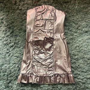Sleeveless metallic pink ruched dress